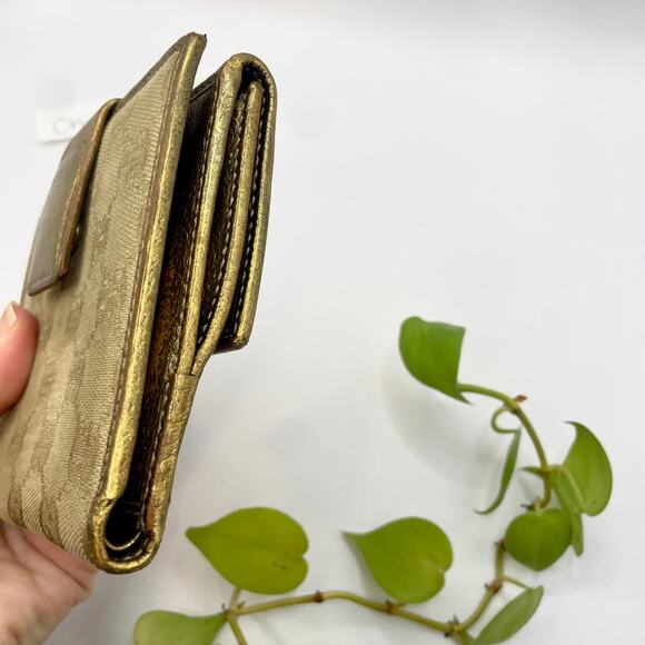 Gucci Gold Bow Beige Brown GG Canvas Leather Compact Square Wallet - Picture 4 of 10